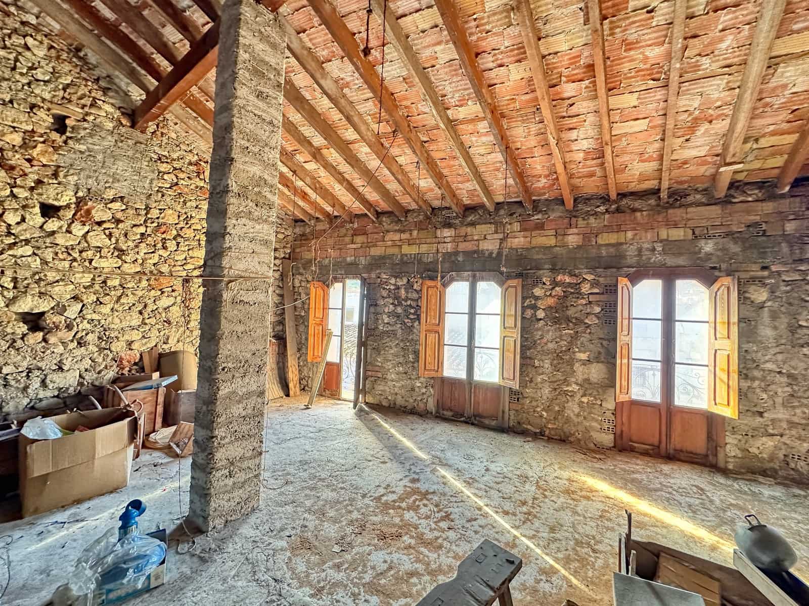 7 soverom Hus til salgs i Pedreguer - € 265 000 (Ref: 9412796)