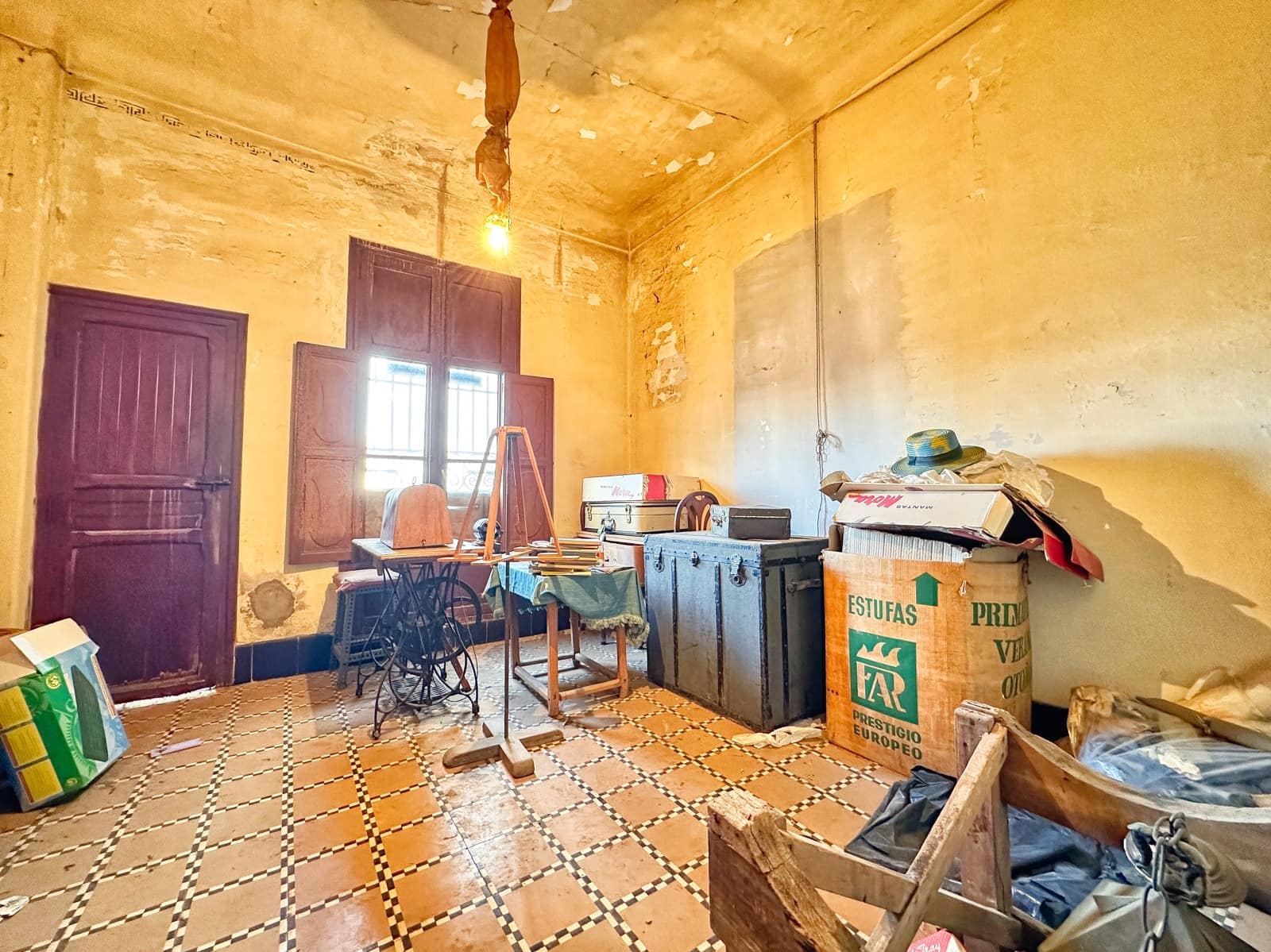 7 soverom Hus til salgs i Pedreguer - € 265 000 (Ref: 9412796)