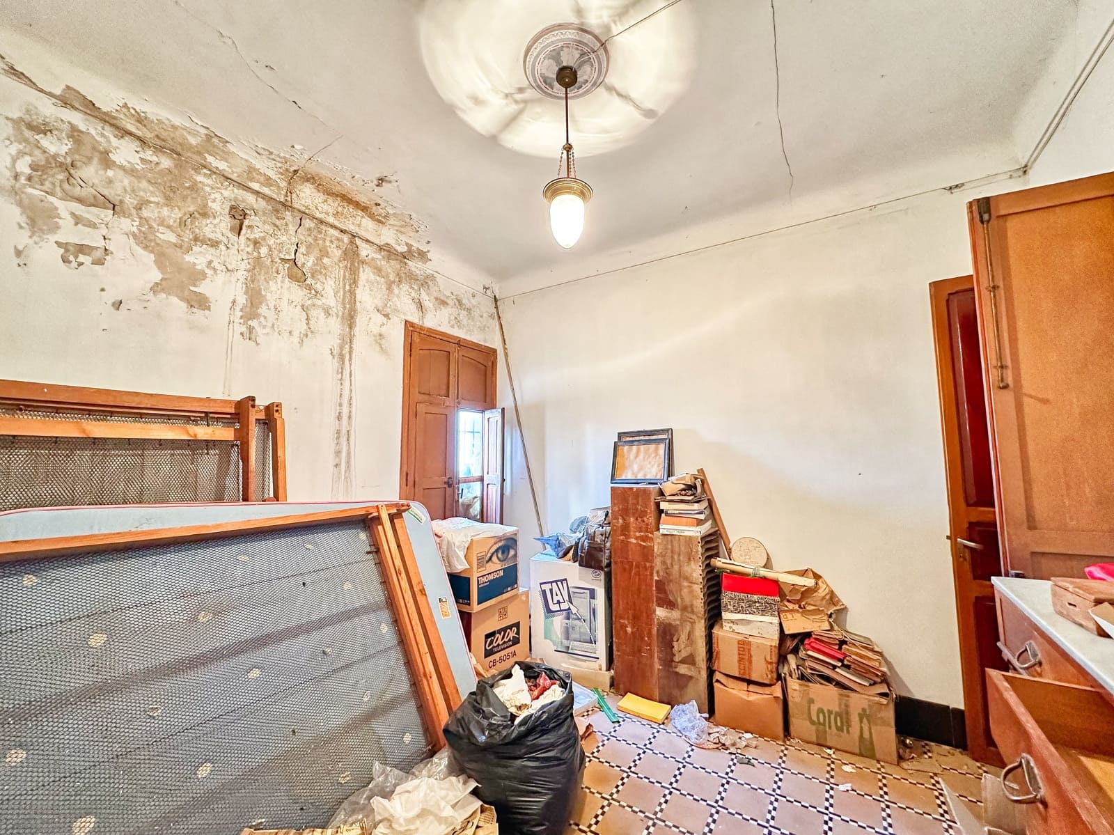 7 soverom Hus til salgs i Pedreguer - € 265 000 (Ref: 9412796)