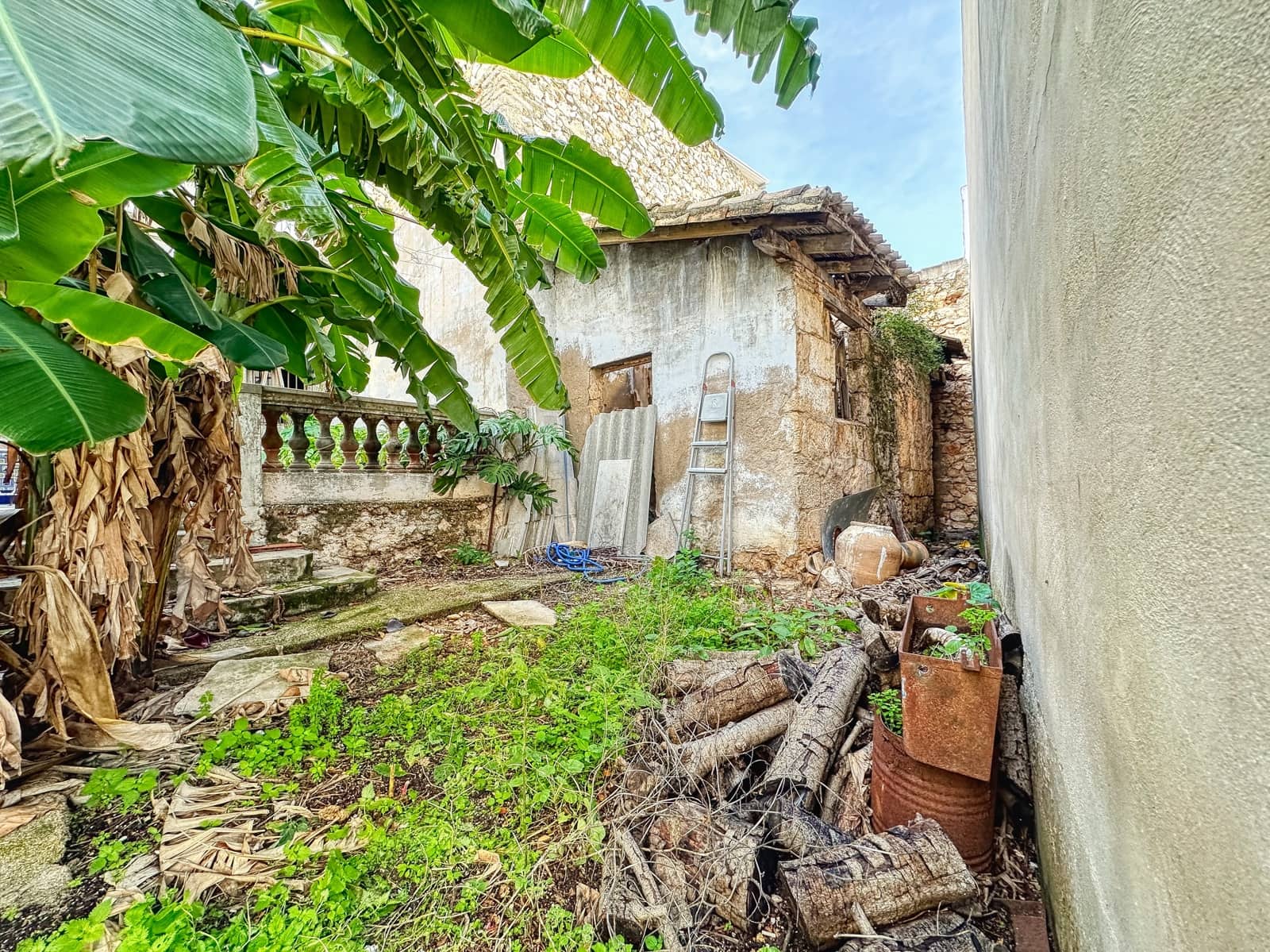 7 soverom Hus til salgs i Pedreguer - € 265 000 (Ref: 9412796)