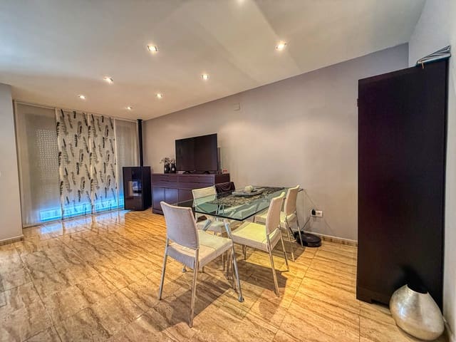 3 bedroom Townhouse for sale in Ondara with garage - € 283,000 (Ref: 9412800)