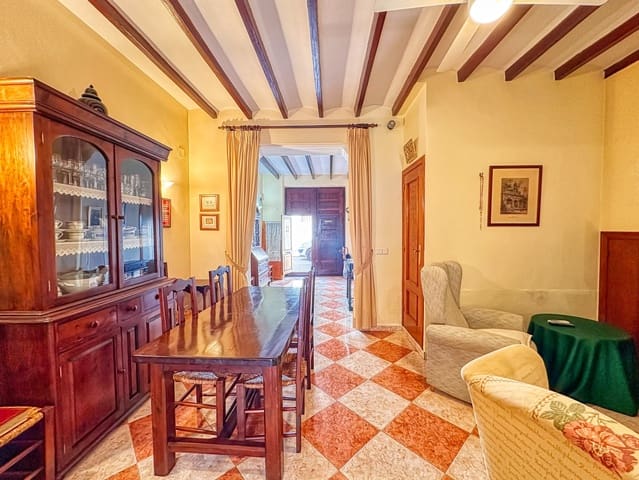 5 bedroom Townhouse for sale in Ondara - € 199,900 (Ref: 9412801)