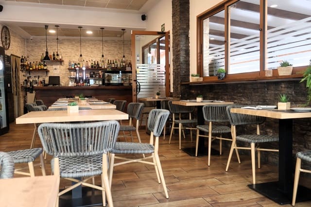 Restauracja lub bar na sprzedaż w Ondara - 45 000 € (Ref: 9468997)