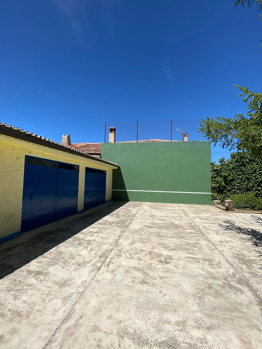 4 soveværelse Byhus til salg i Cedillo de la Torre med garage - € 244.000 (Ref: 9251465)