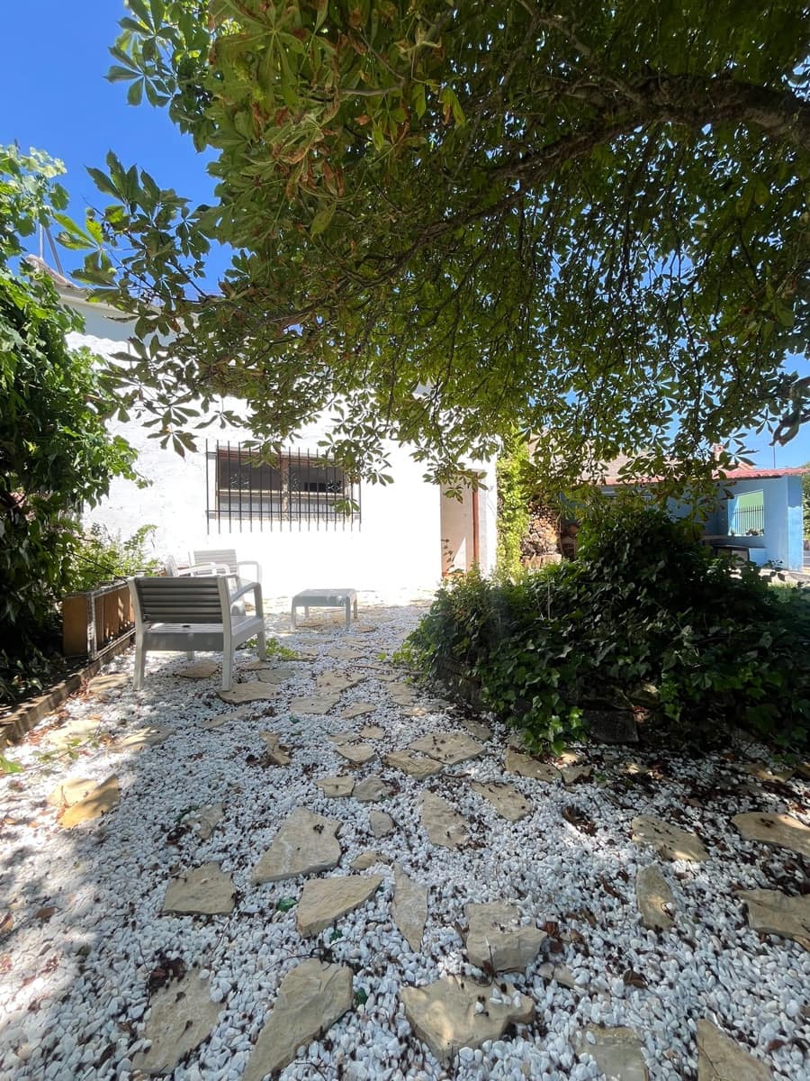 4 soveværelse Byhus til salg i Cedillo de la Torre med garage - € 244.000 (Ref: 9251465)