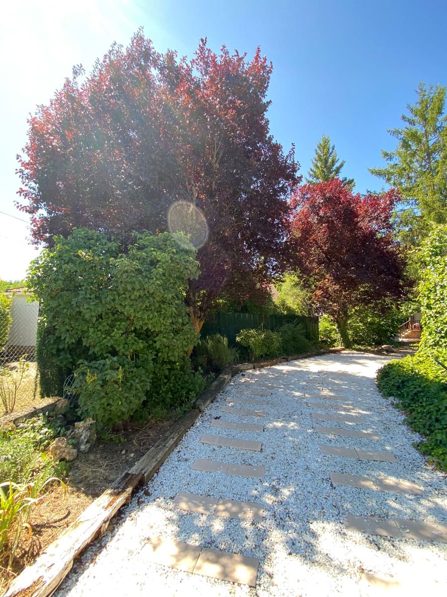 4 soveværelse Byhus til salg i Cedillo de la Torre med garage - € 244.000 (Ref: 9251465)