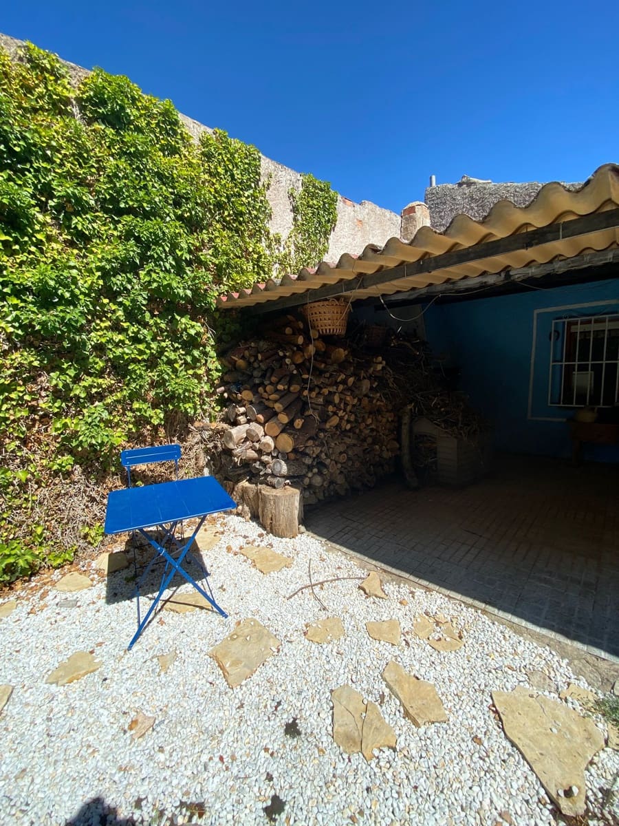 4 soveværelse Byhus til salg i Cedillo de la Torre med garage - € 244.000 (Ref: 9251465)