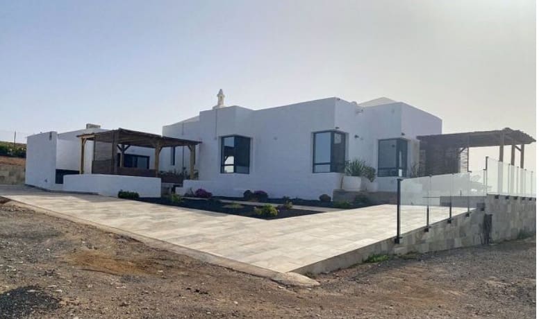 3 soverom Finca/Herregård til salgs i Costa Calma med garasje - € 1 139 000 (Ref: 9245642)