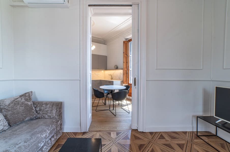 2 soveværelse Lejlighed til salg i Barcelona by med swimmingpool - € 1.050.000 (Ref: 10039448)