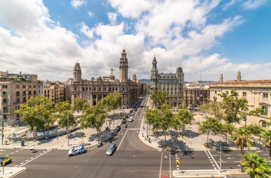 2 soveværelse Lejlighed til salg i Barcelona by med swimmingpool - € 1.050.000 (Ref: 10039448)