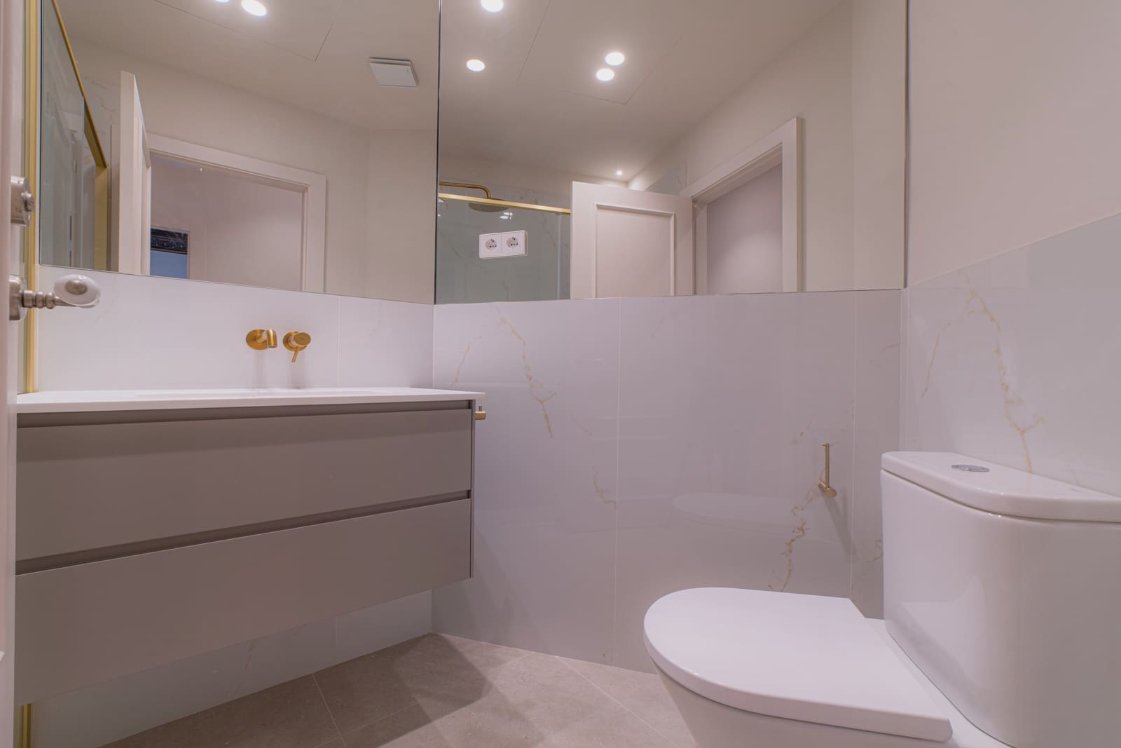 2 camera da letto Appartamento in vendita in Barcelona citta con piscina - 900.000 € (Rif: 10039962)