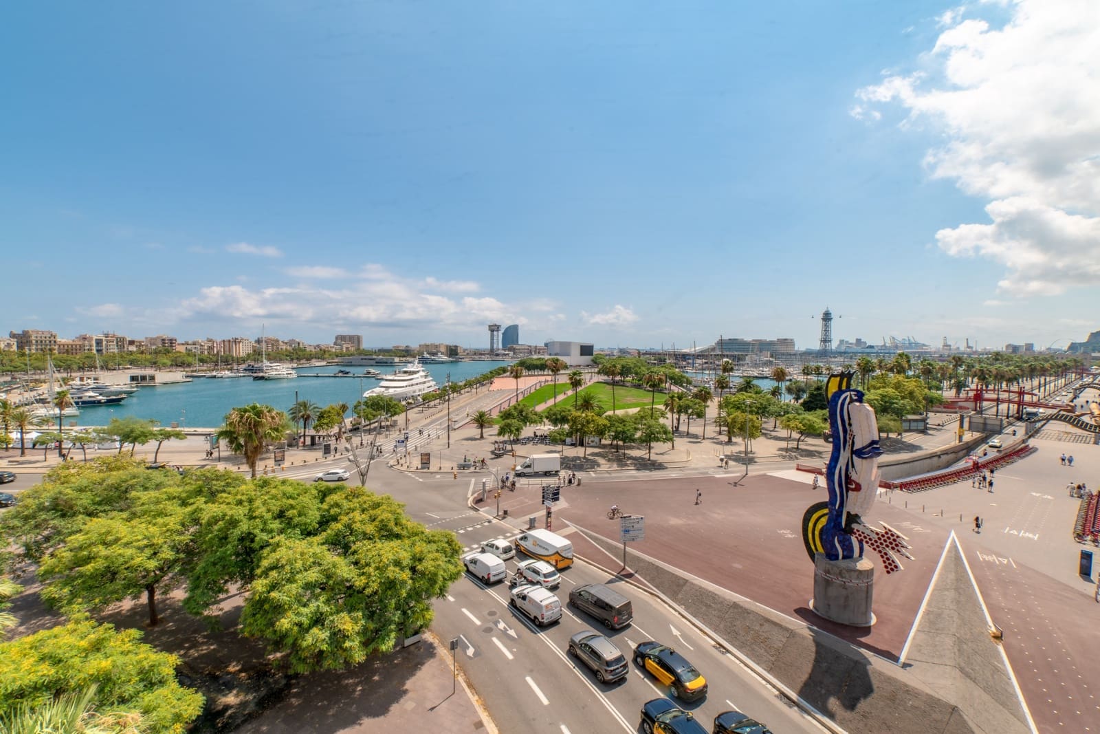 2 bedroom Apartment for sale in Barcelona city with pool - € 920,000 (Ref: 10041612)