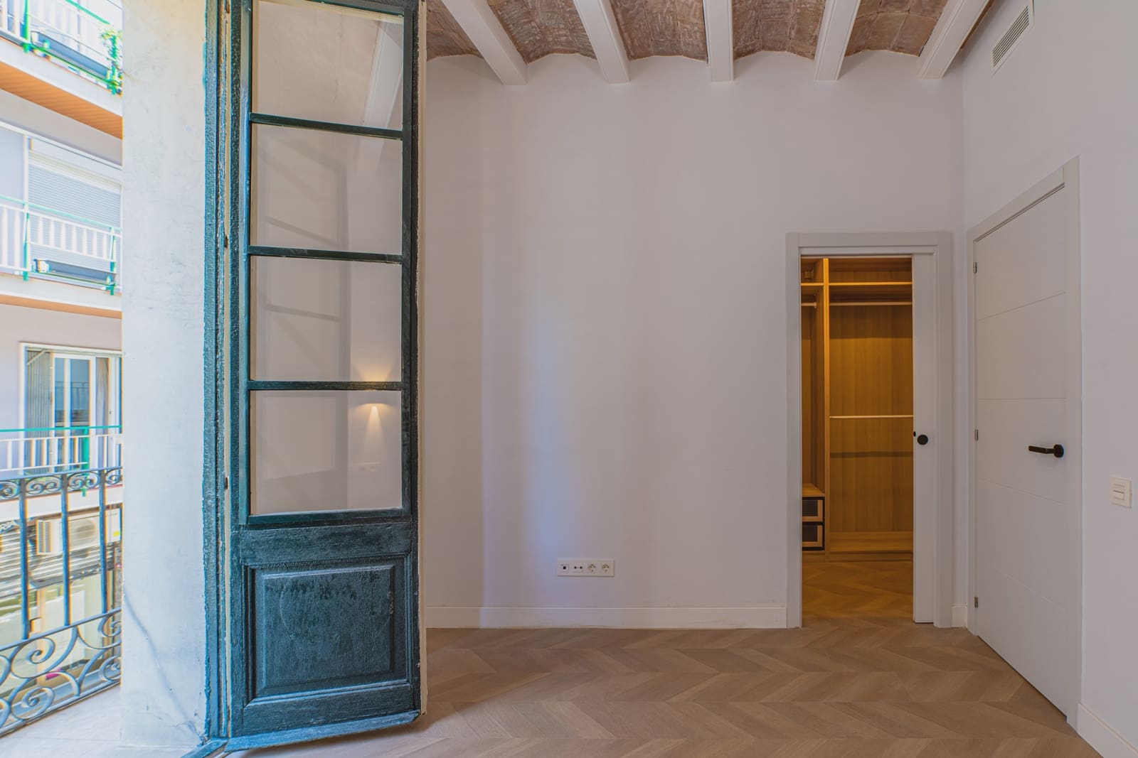 2 makuuhuone Huoneisto myytävänä paikassa Barcelona kaupunki - 549 000 € (Ref: 10076778)