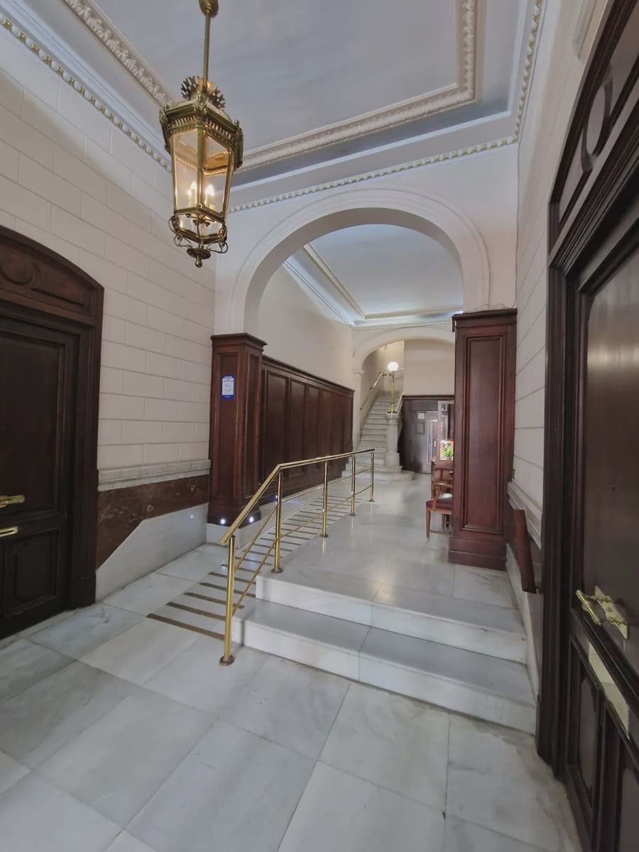 4 slaapkamer Appartement te koop in Barcelona stad - € 985.000 (Ref: 10086756)