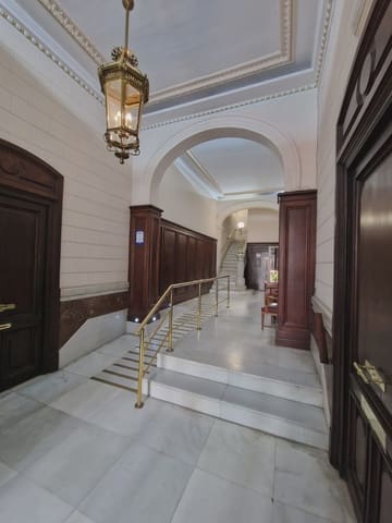 4 slaapkamer Appartement te koop in La Dreta de L'Eixample, Barcelona stad - € 985.000 (Ref: 10086756)