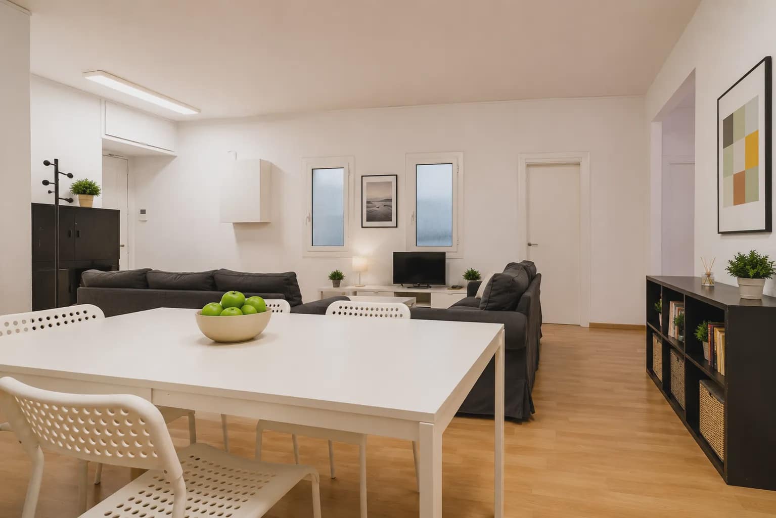 4 slaapkamer Appartement te koop in Barcelona stad - € 985.000 (Ref: 10086756)