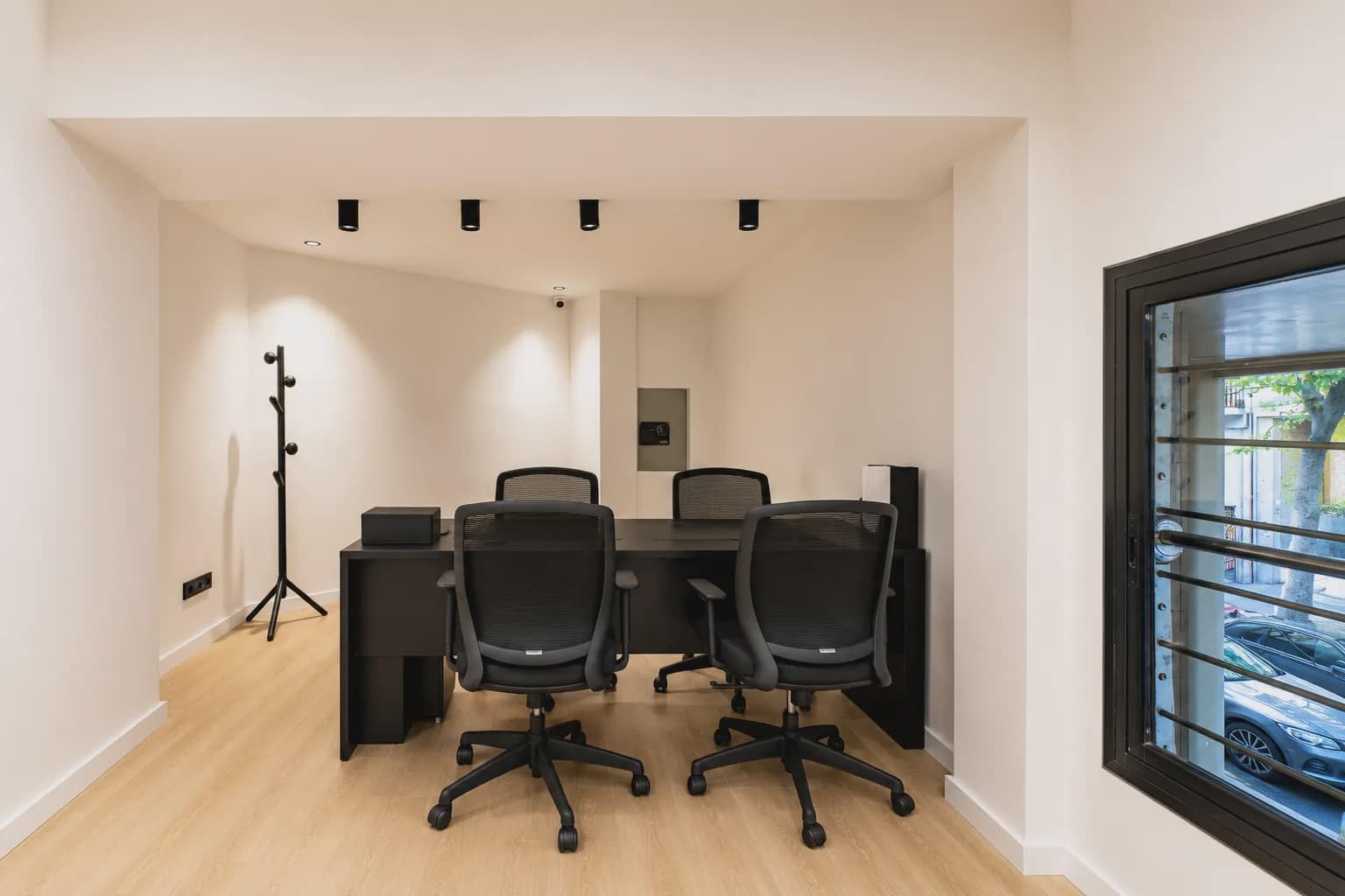 Commercieel te koop in Barcelona stad - € 465.000 (Ref: 10106520)