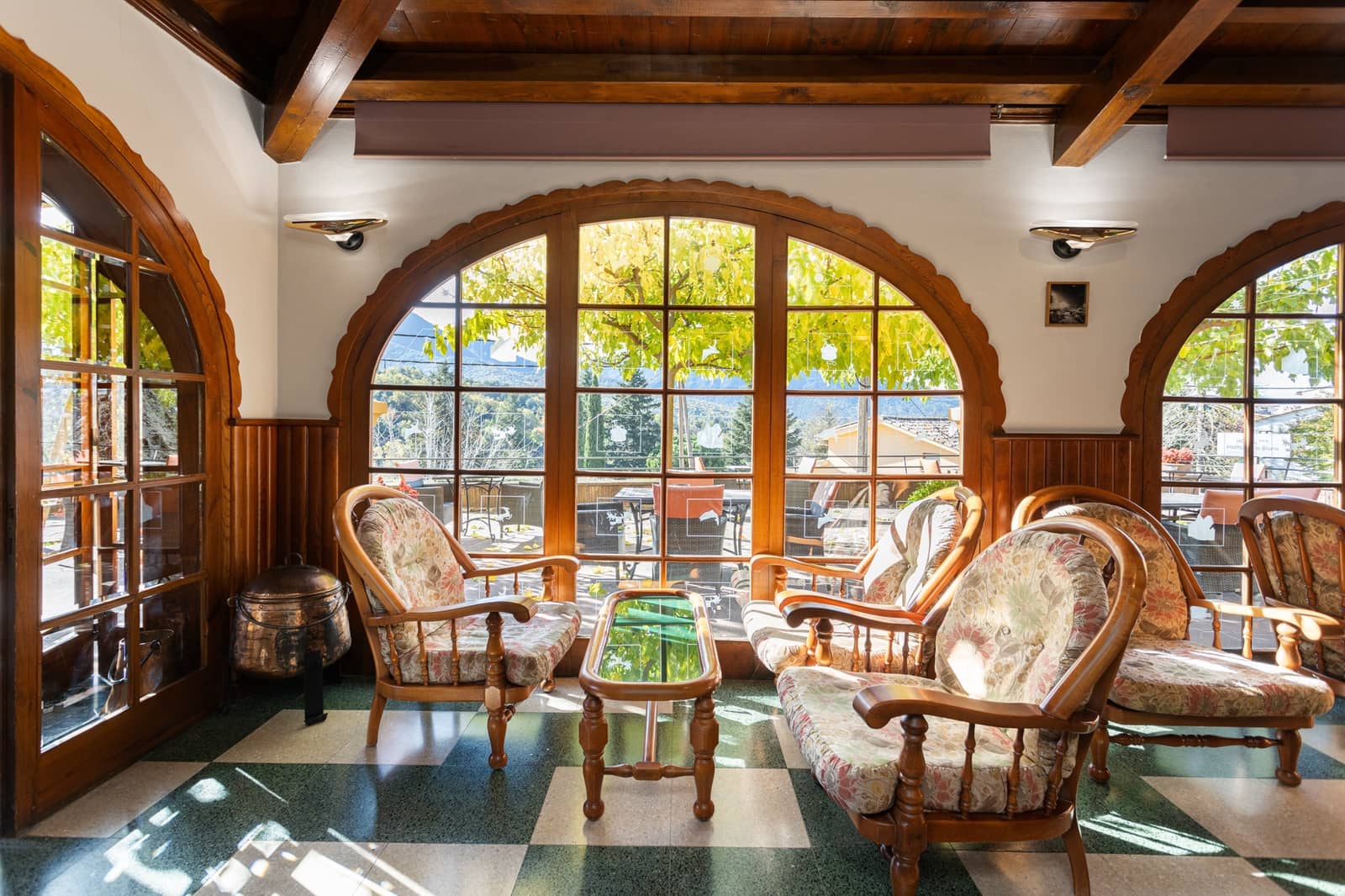 25 bedroom Hotel for sale in Viladrau with pool garage - € 1,690,000 (Ref: 9956570)
