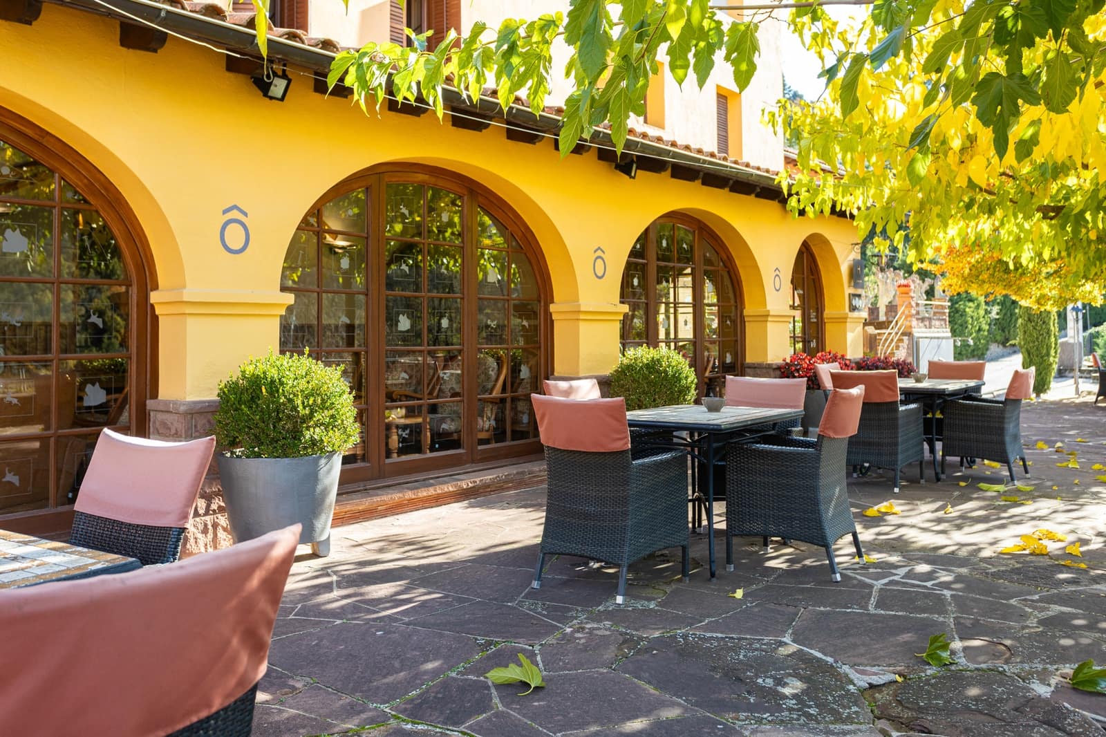25 bedroom Hotel for sale in Viladrau with pool garage - € 1,690,000 (Ref: 9956570)