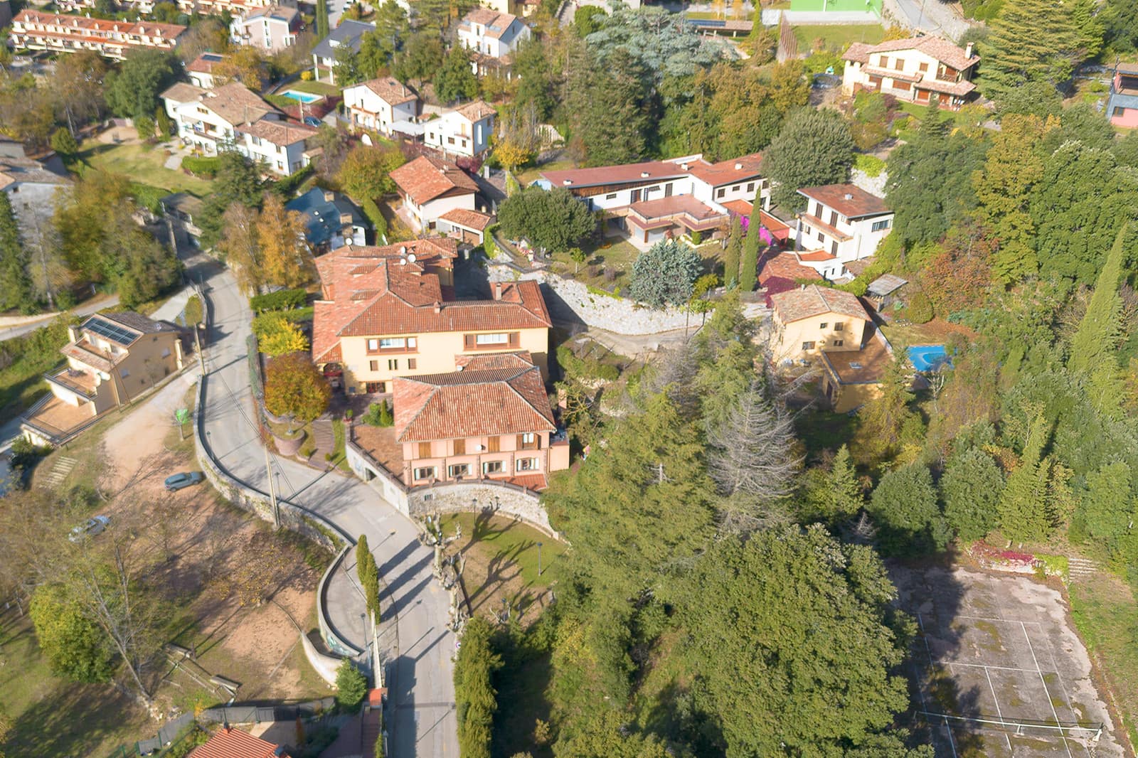 25 bedroom Hotel for sale in Viladrau with pool garage - € 1,690,000 (Ref: 9956570)