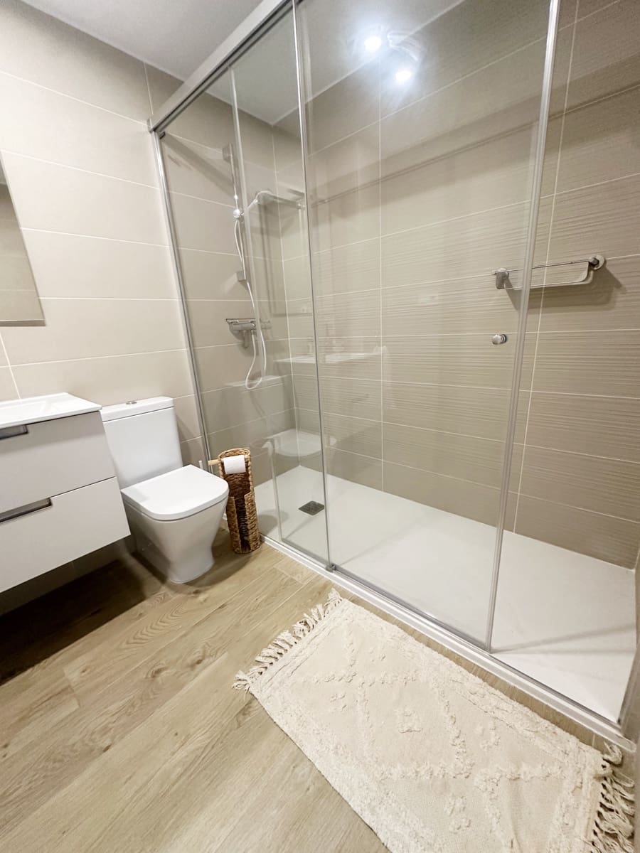 3 sypialnia Apartament na sprzedaż w Estepona z basenem garażem - 495 000 € (Ref: 9249096)