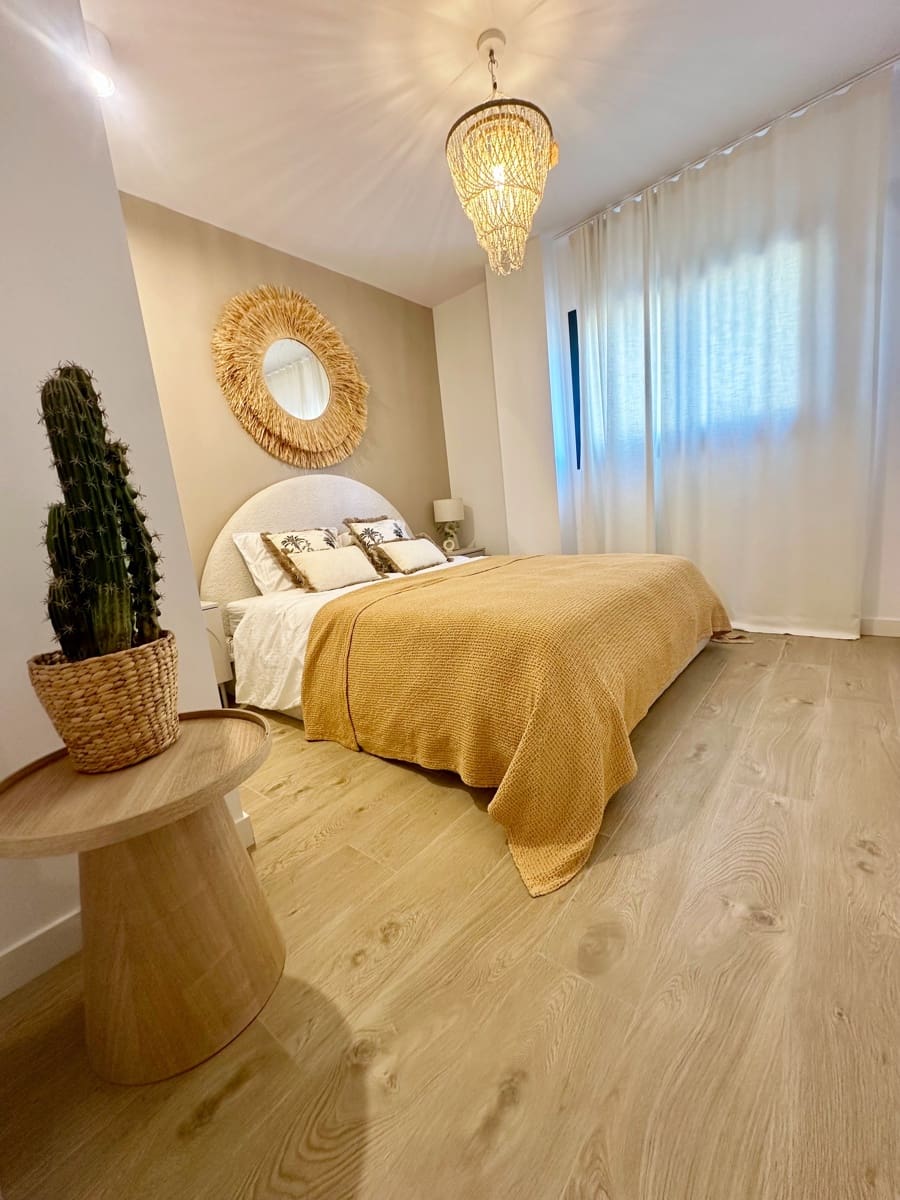 3 sypialnia Apartament na sprzedaż w Estepona z basenem garażem - 495 000 € (Ref: 9249096)