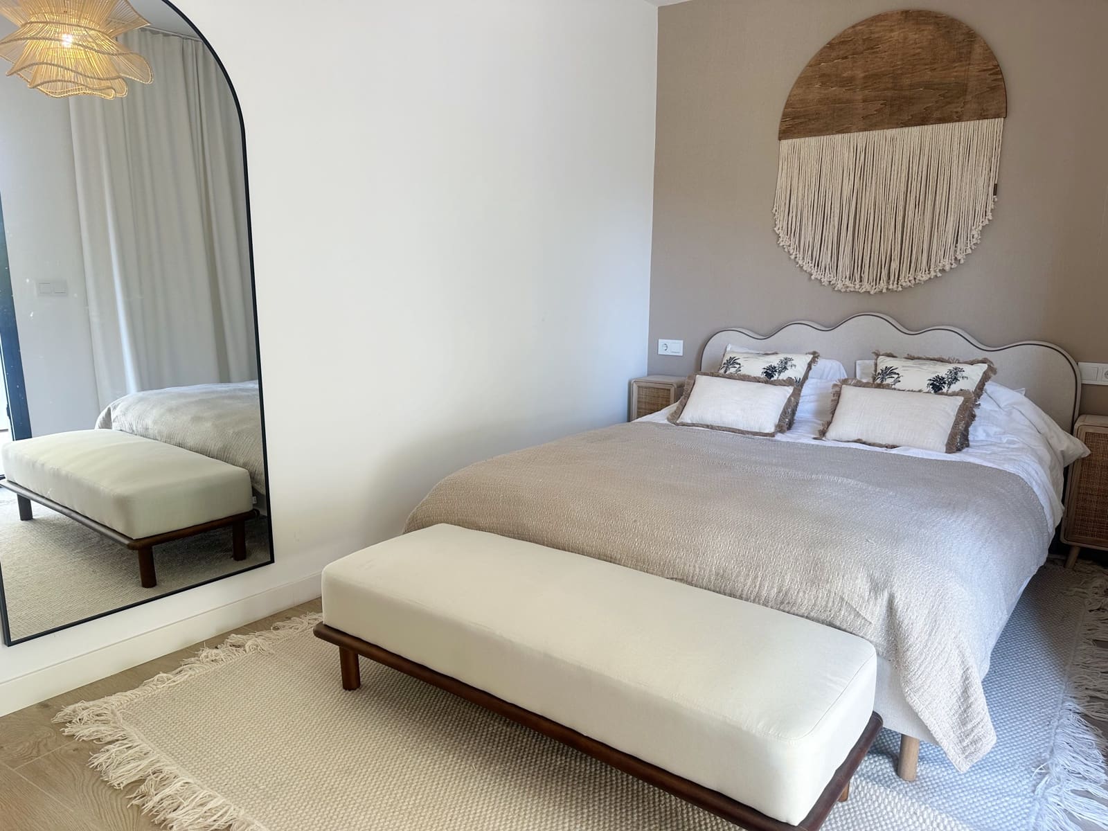 3 sypialnia Apartament na sprzedaż w Estepona z basenem garażem - 495 000 € (Ref: 9249096)