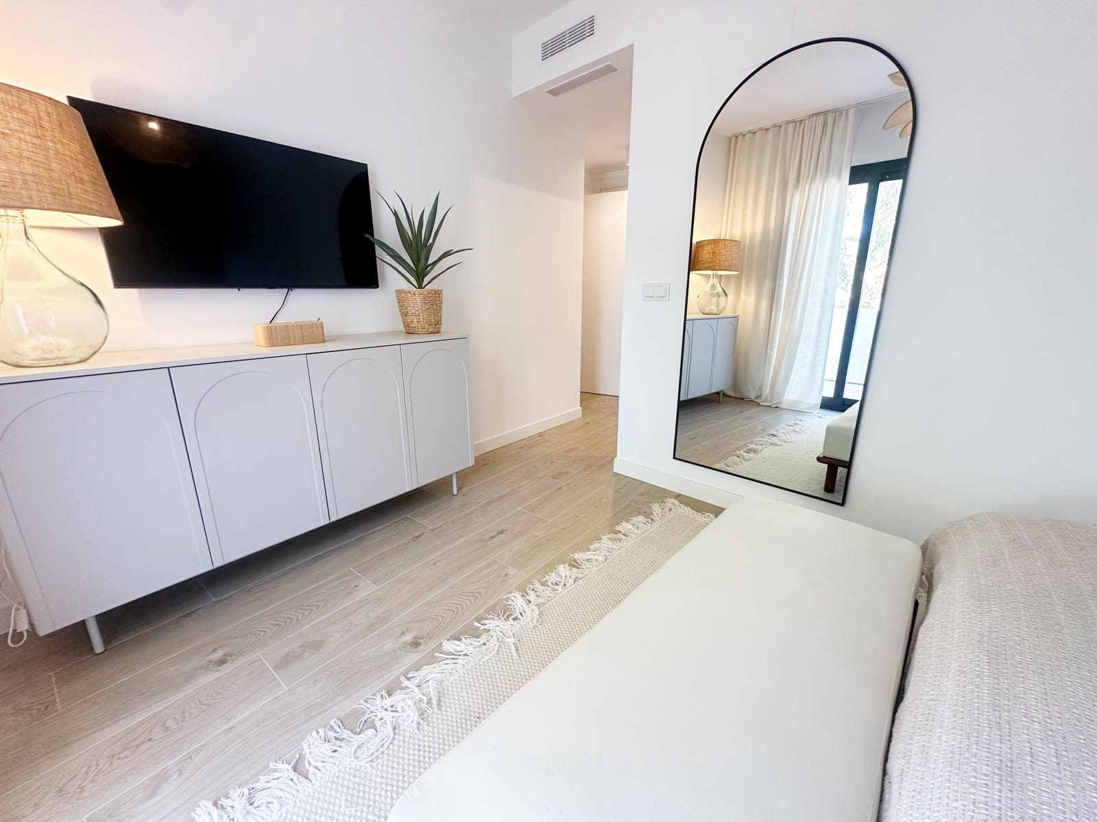 3 sypialnia Apartament na sprzedaż w Estepona z basenem garażem - 495 000 € (Ref: 9249096)