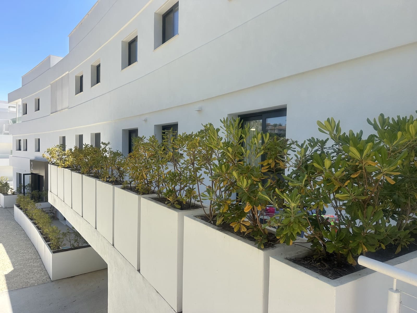 3 sypialnia Apartament na sprzedaż w Estepona z basenem garażem - 495 000 € (Ref: 9249096)