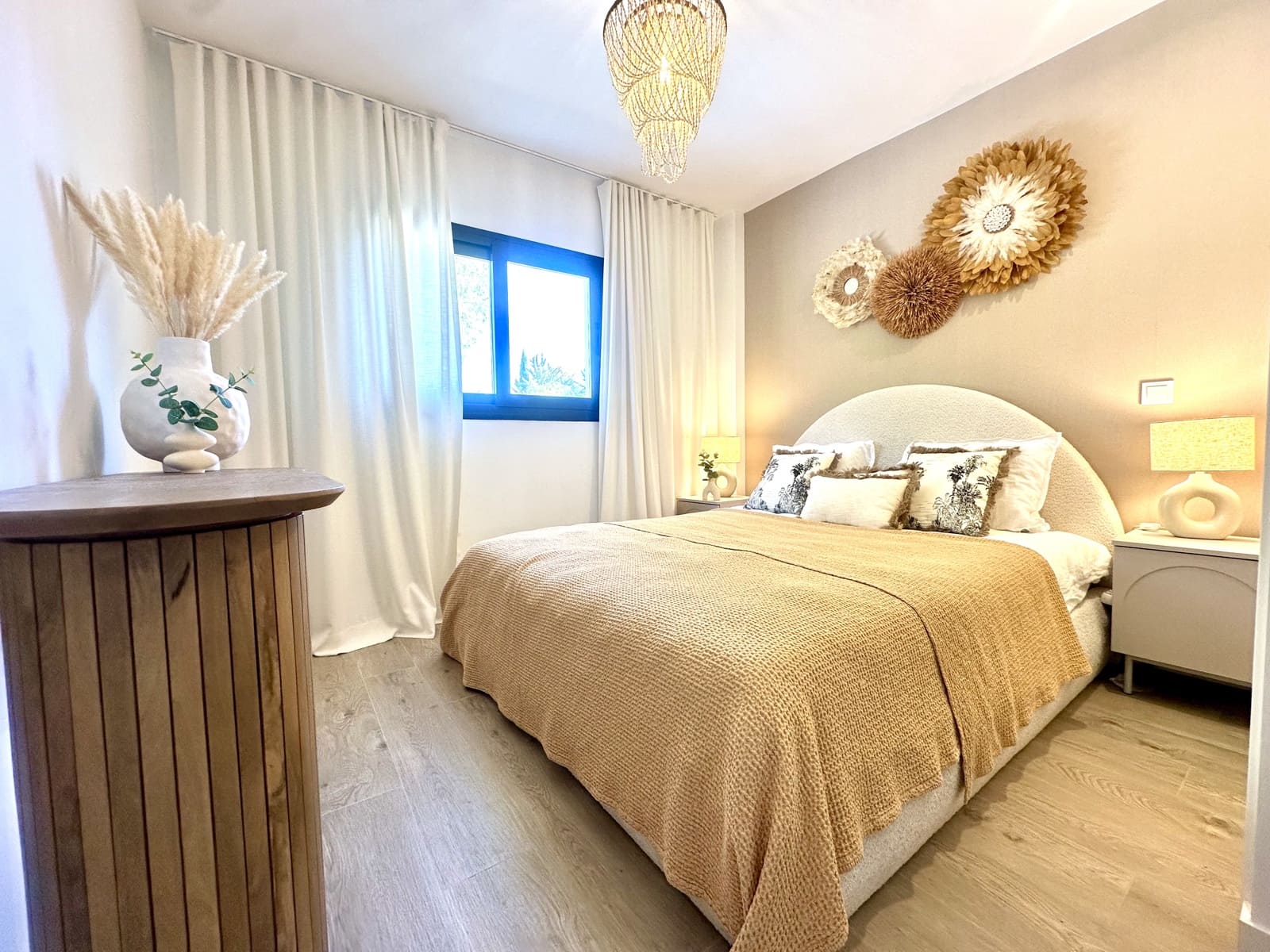 3 sypialnia Apartament na sprzedaż w Estepona z basenem garażem - 495 000 € (Ref: 9249096)