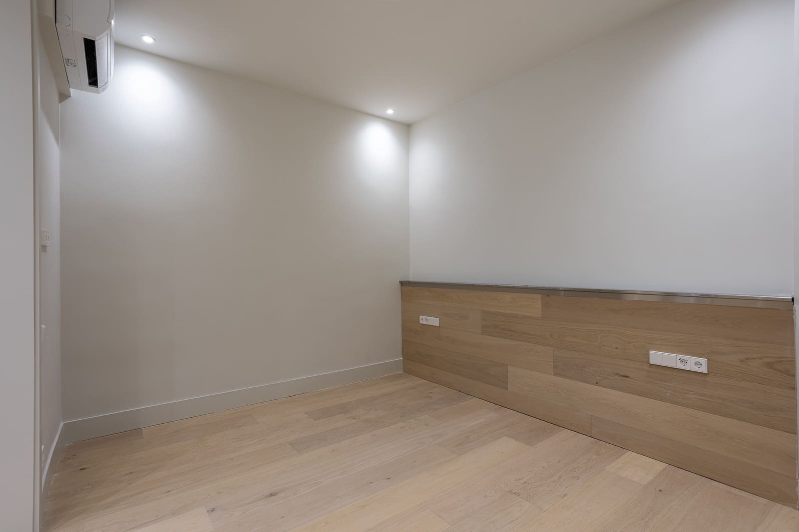 2 soveværelse Lejlighed til salg i Barcelona by - € 1.190.000 (Ref: 9274731)