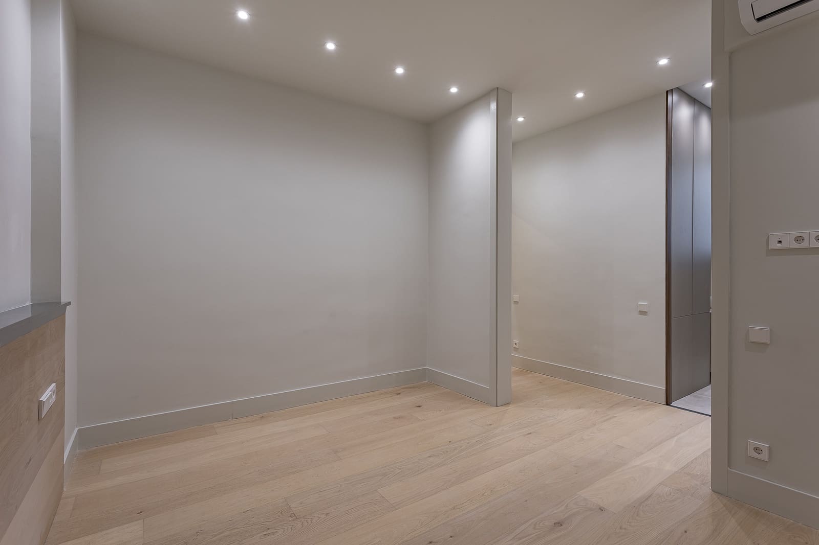 2 soveværelse Lejlighed til salg i Barcelona by - € 1.190.000 (Ref: 9274731)