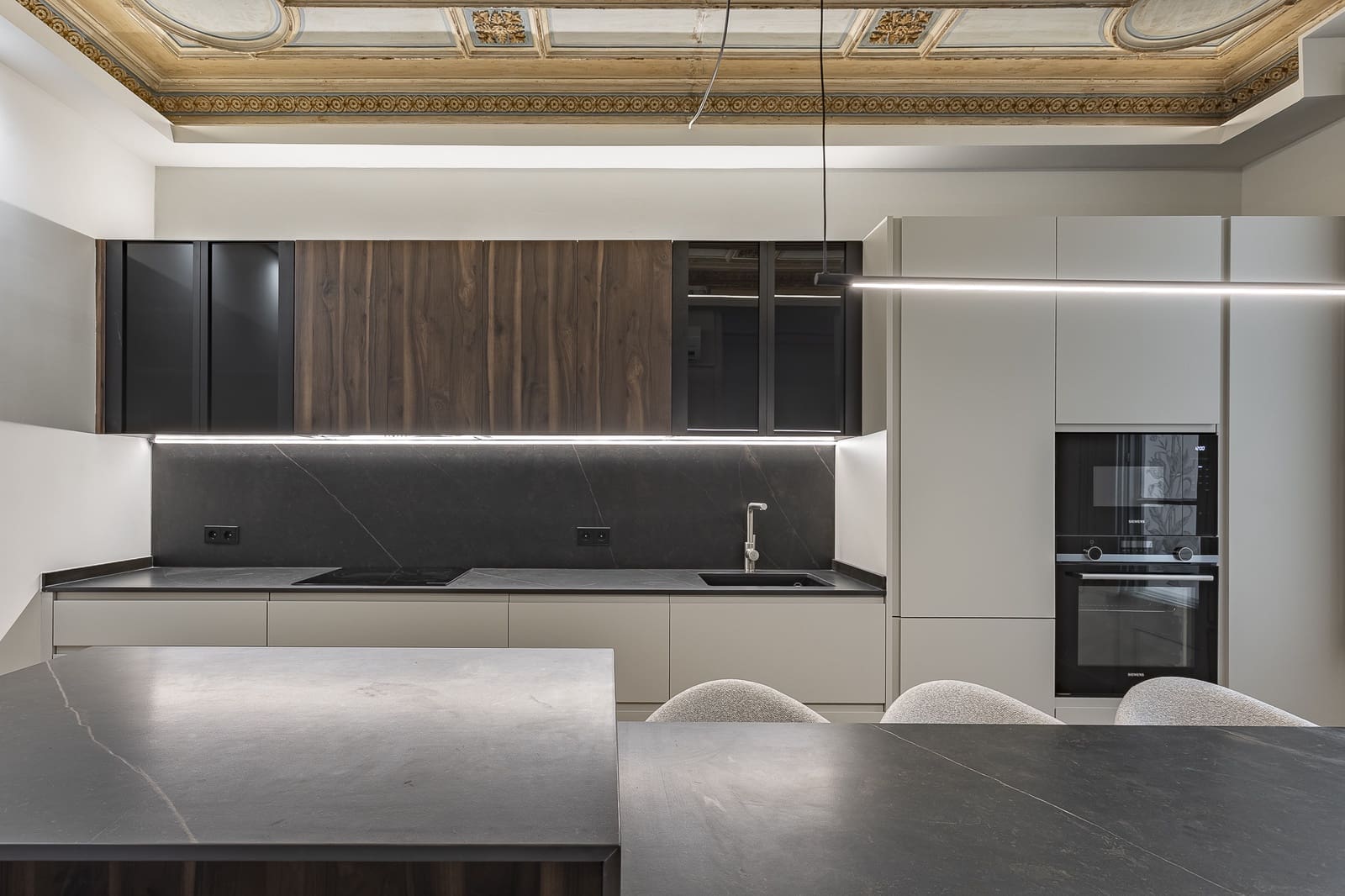 2 soveværelse Lejlighed til salg i Barcelona by - € 1.190.000 (Ref: 9274731)