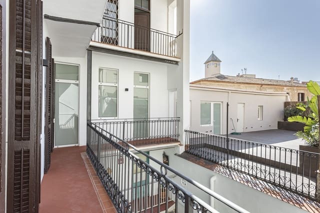 2 soveværelse Lejlighed til salg i Barcelona by - € 1.190.000 (Ref: 9274731)