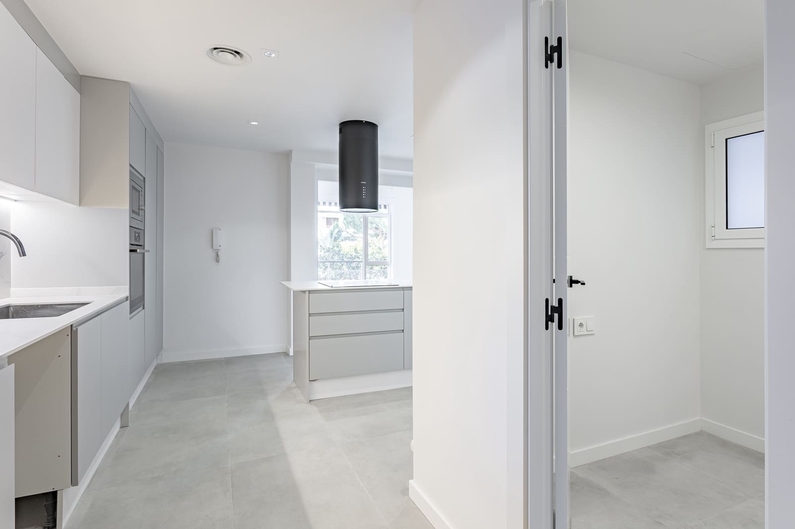 Piso de 6 habitaciones en Barcelona ciudad en venta con garaje - 1.495.000 € (Ref: 9275273)