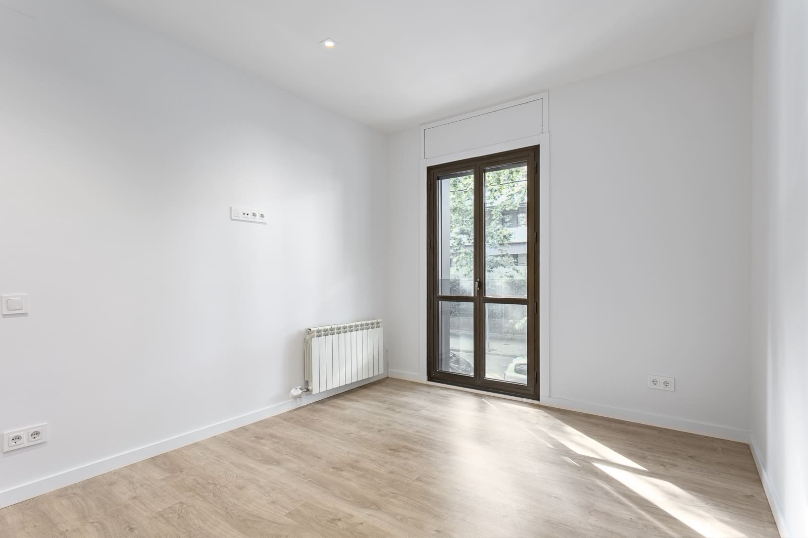 Piso de 6 habitaciones en Barcelona ciudad en venta con garaje - 1.495.000 € (Ref: 9275273)