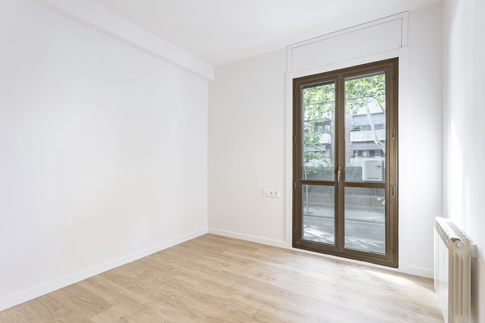 Piso de 6 habitaciones en Barcelona ciudad en venta con garaje - 1.495.000 € (Ref: 9275273)