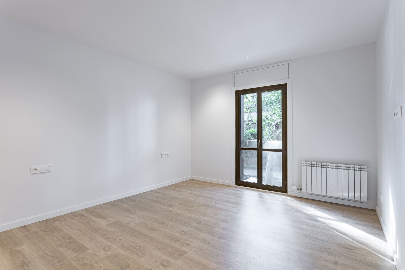 Piso de 6 habitaciones en Barcelona ciudad en venta con garaje - 1.495.000 € (Ref: 9275273)