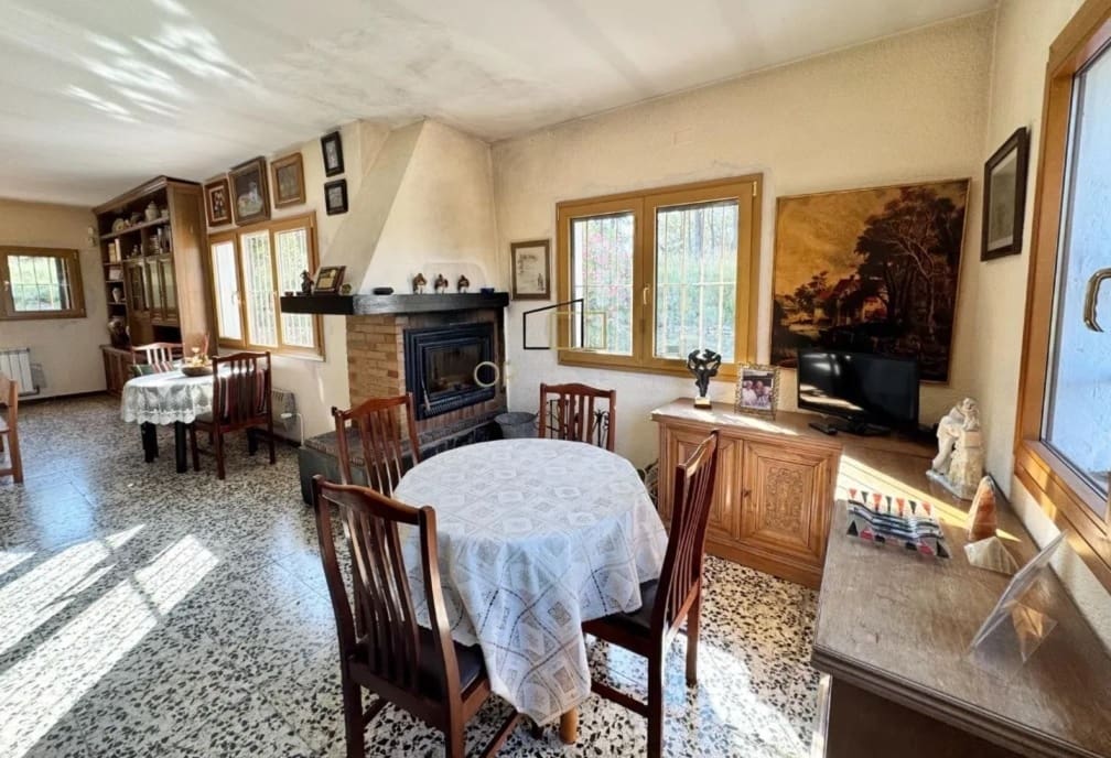 9 chambre Finca/Maison de Campagne à vendre à La Llacuna avec piscine garage - 425 000 € (Ref: 9261981)