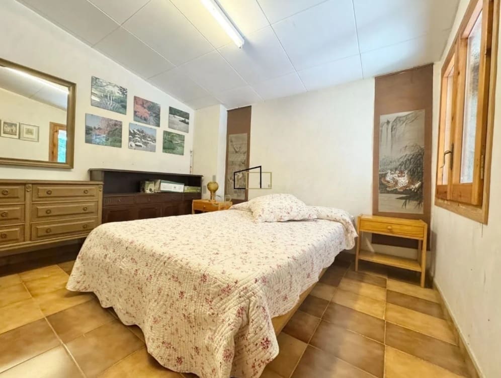 9 chambre Finca/Maison de Campagne à vendre à La Llacuna avec piscine garage - 425 000 € (Ref: 9261981)