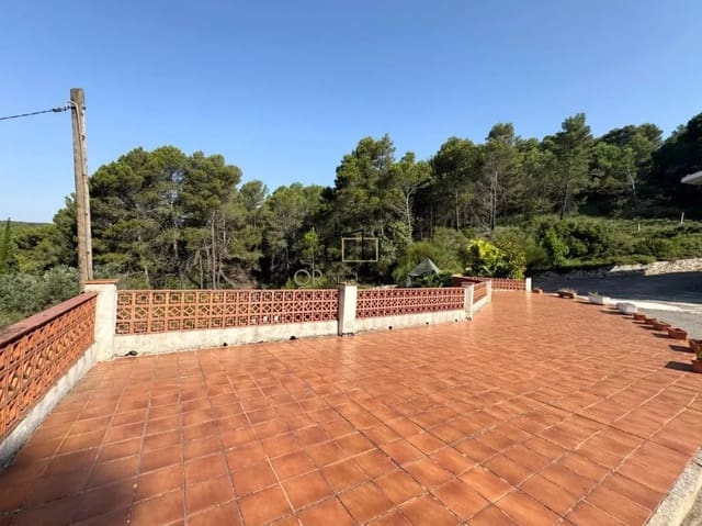 9 bedroom Finca/Country House for sale in La Llacuna with pool garage - € 425,000 (Ref: 9261981)