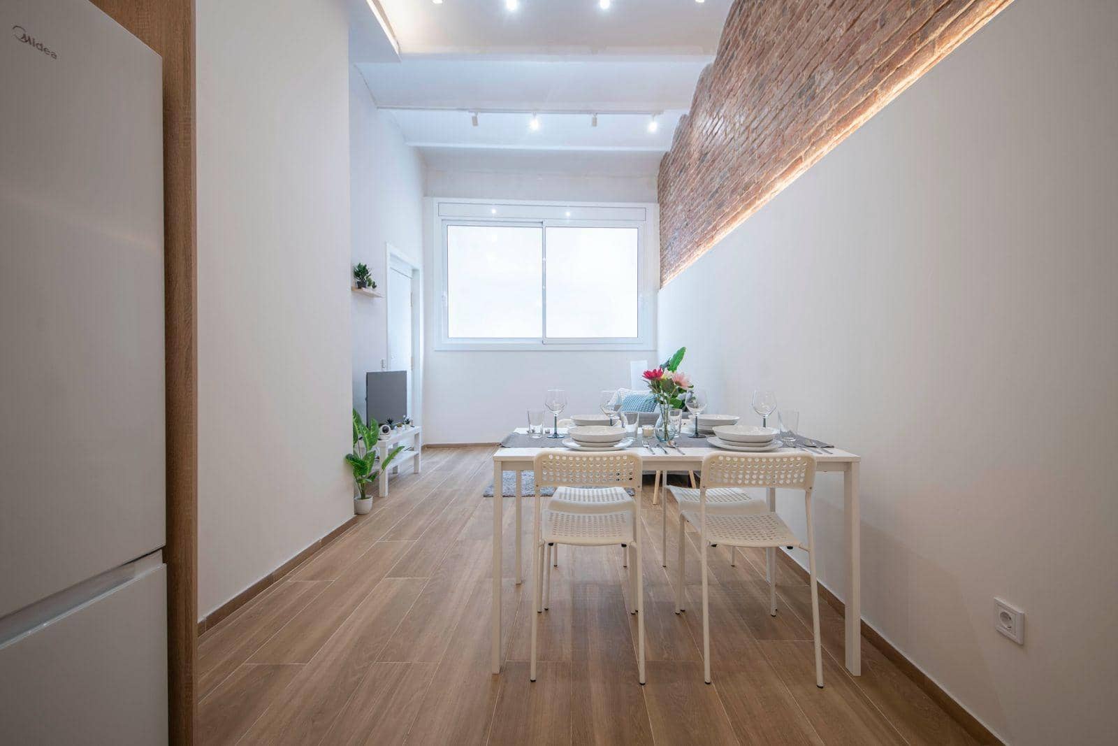 3 sovrum Lägenhet till salu i Barcelona stad - 379 000 € (Ref: 10059297)