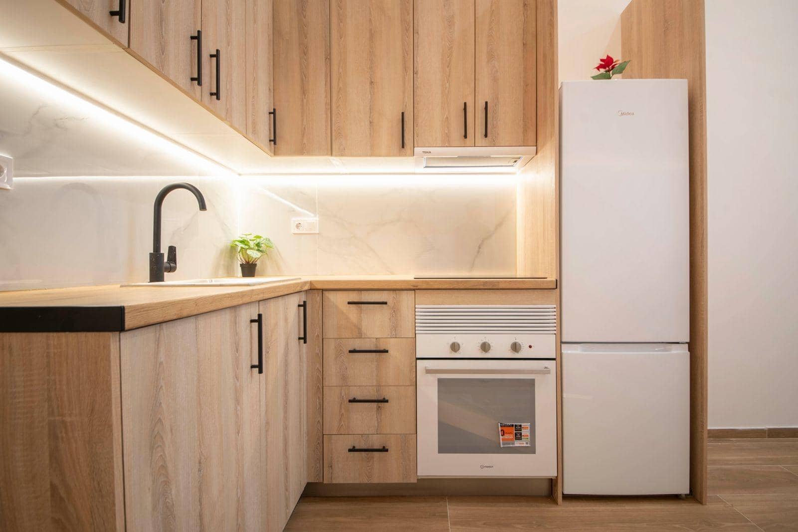 3 sovrum Lägenhet till salu i Barcelona stad - 379 000 € (Ref: 10059297)