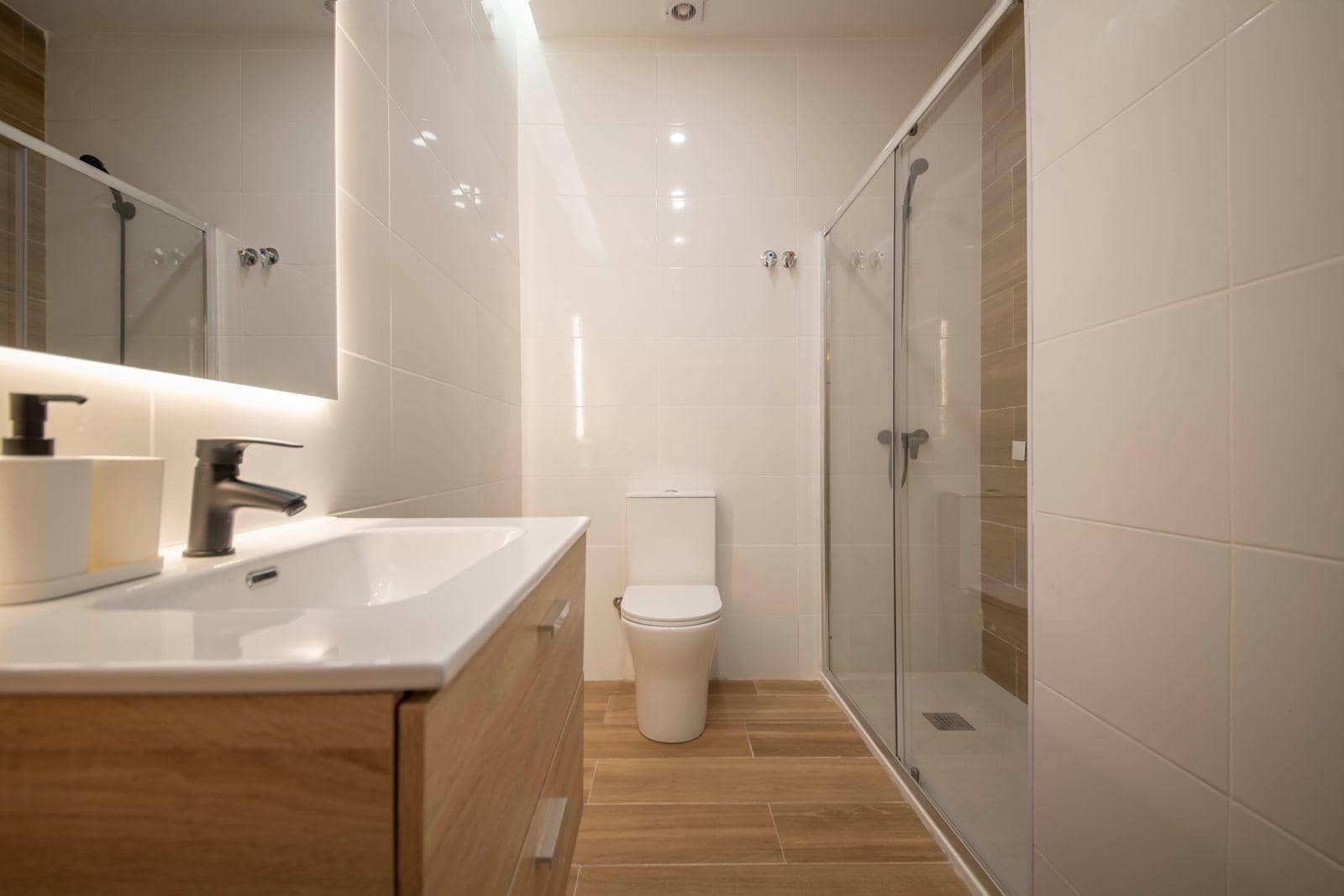 3 sovrum Lägenhet till salu i Barcelona stad - 379 000 € (Ref: 10059297)
