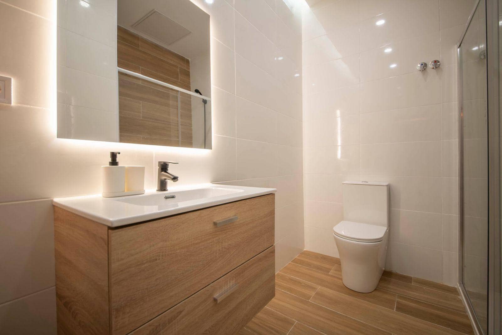 3 sovrum Lägenhet till salu i Barcelona stad - 379 000 € (Ref: 10059297)