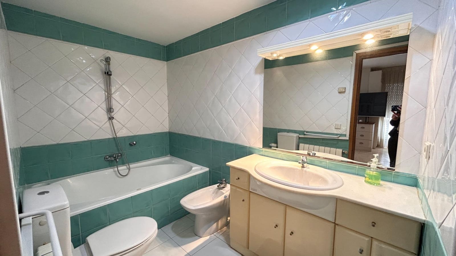 3 bedroom Penthouse for sale in Lloret de Mar with garage - € 345,000 (Ref: 10139851)