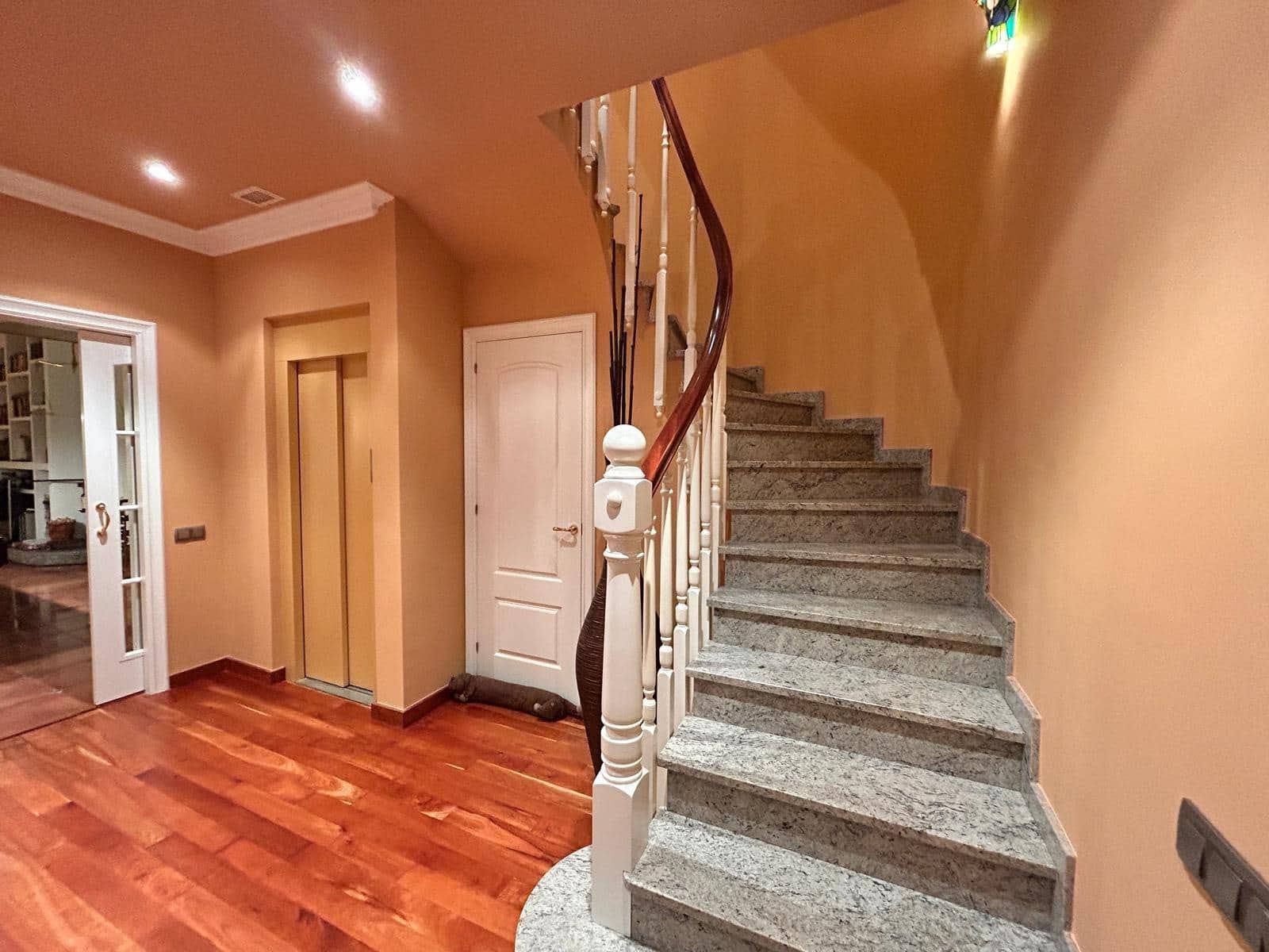 Casa de 4 habitaciones en Mataró en venta con garaje - 890.000 € (Ref: 10187246)