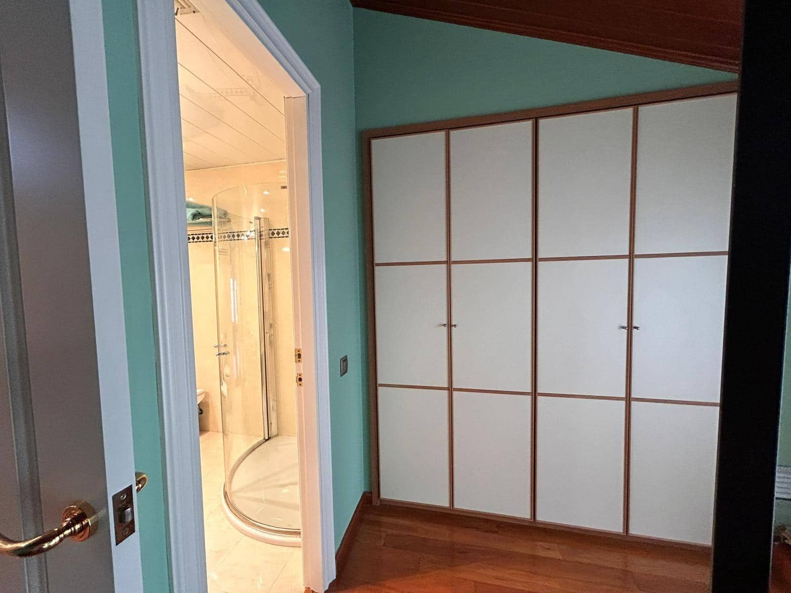 Casa de 4 habitaciones en Mataró en venta con garaje - 890.000 € (Ref: 10187246)