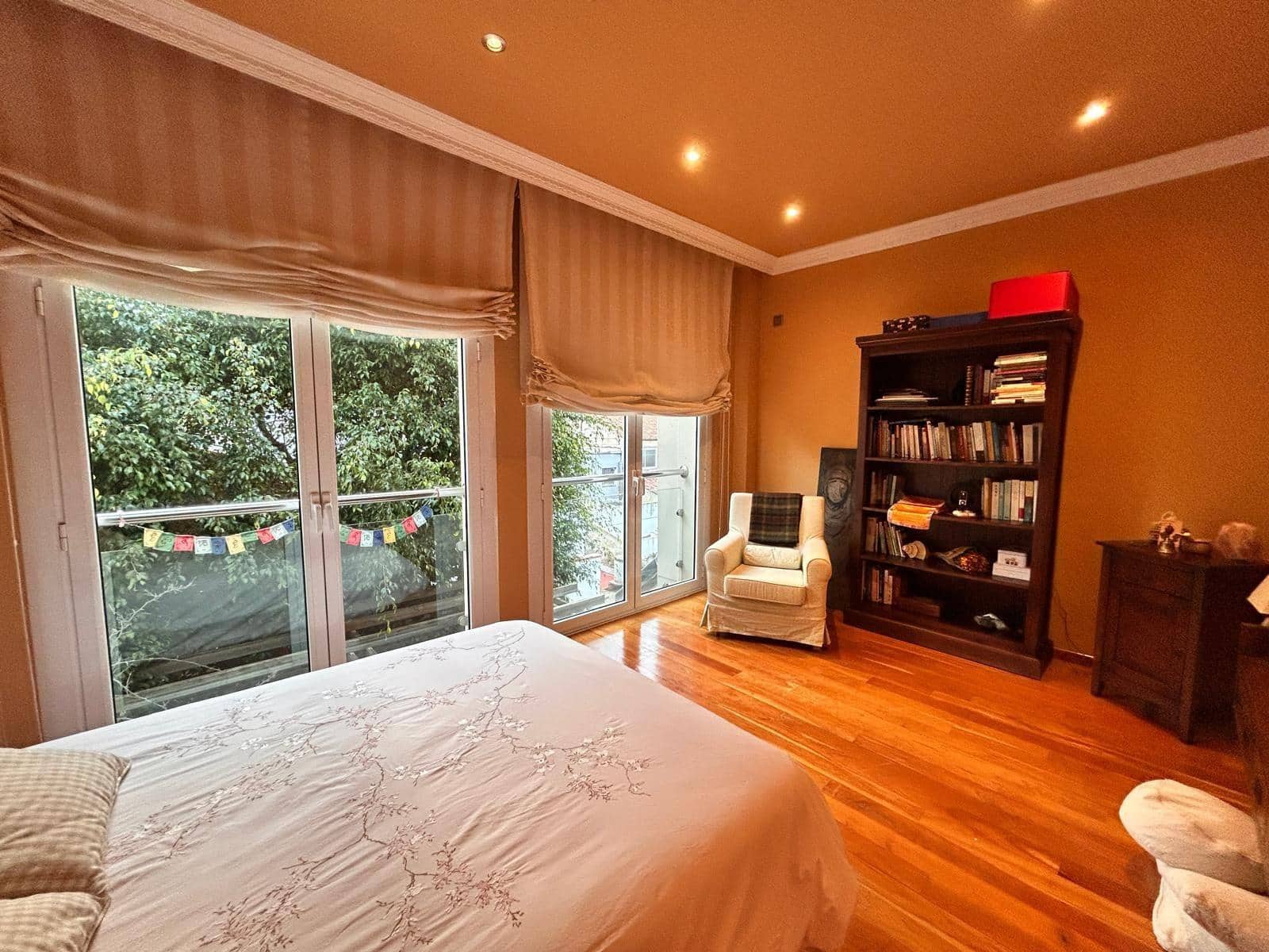 Casa de 4 habitaciones en Mataró en venta con garaje - 890.000 € (Ref: 10187246)