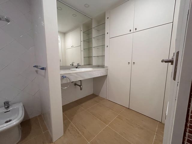 1 quarto Apartamento para venda em Mataró - 205 000 € (Ref: 9956043)